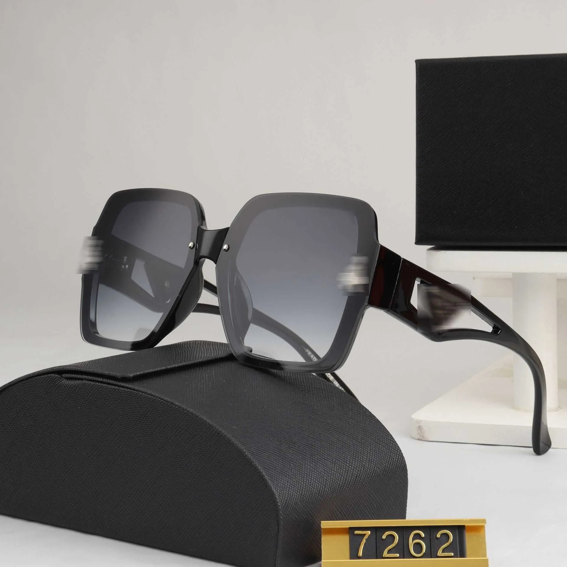 نظارات شمسية بتصميم مثلث P 2023 New Home Hd Fashion Box Mi Pin Ins Style Sunglasses 2627