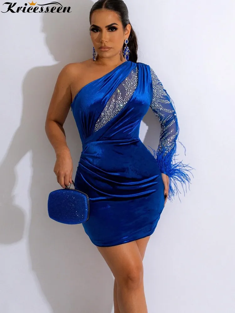 Robes Sexy Urbaines Kricesseen Bleu Une Manches Velours Patchwork Maigre Mini Dres Cristal Maille Plume Paillettes Moulante Clubwear 230630