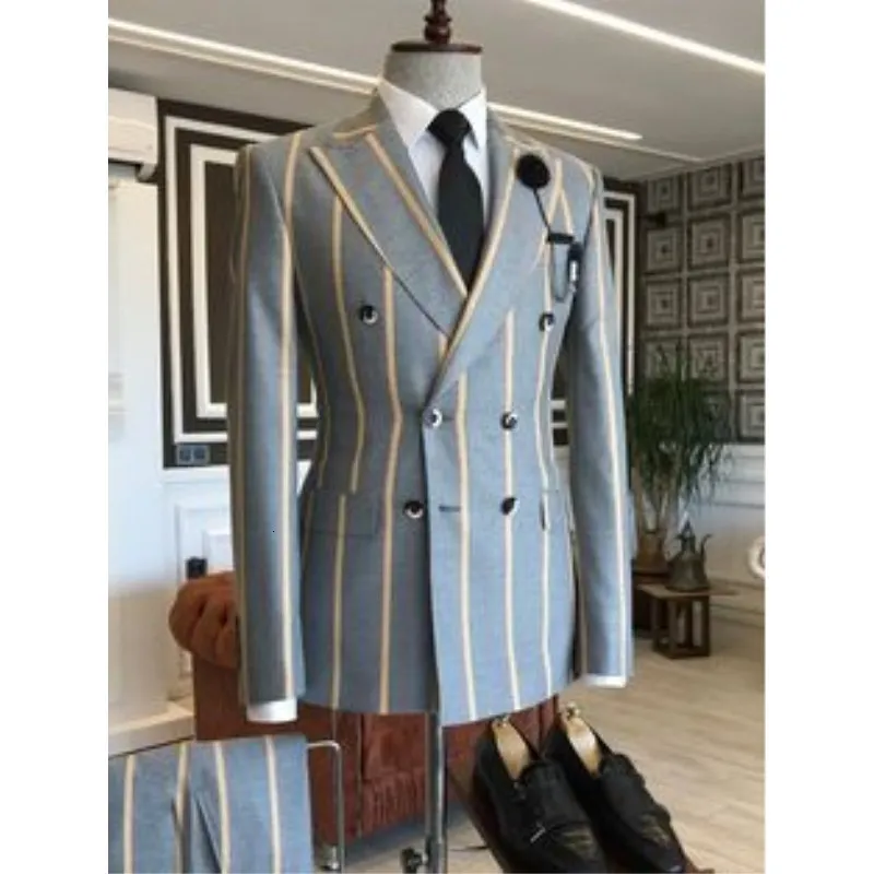 Męskie garnitury Blazery Ogrywa szerokie paski mężczyźni ed lapel niestandardowe wykonane Slim Fit Tuxedo Masculino Blazer Prom Daily Wear 2 szt. Kurtki 230630