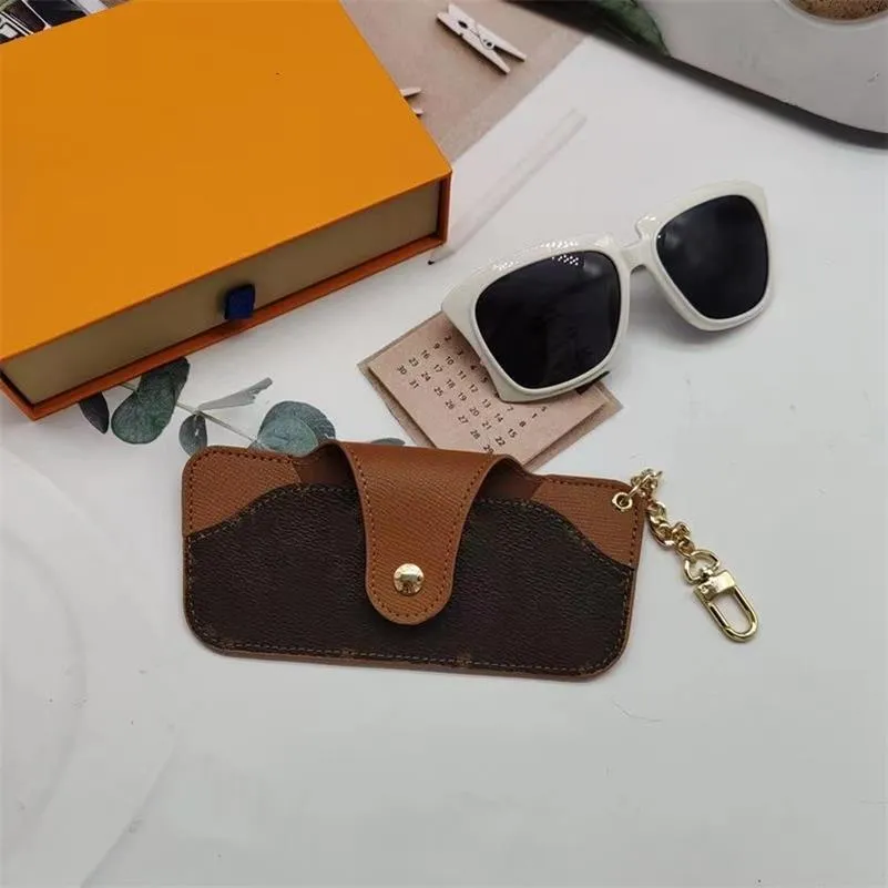 2023 Fashion Designer Case Case Brand Letter Flower Unisex Luxury Sunglass Box التعبئة PU حقيبة نظارات جلدية