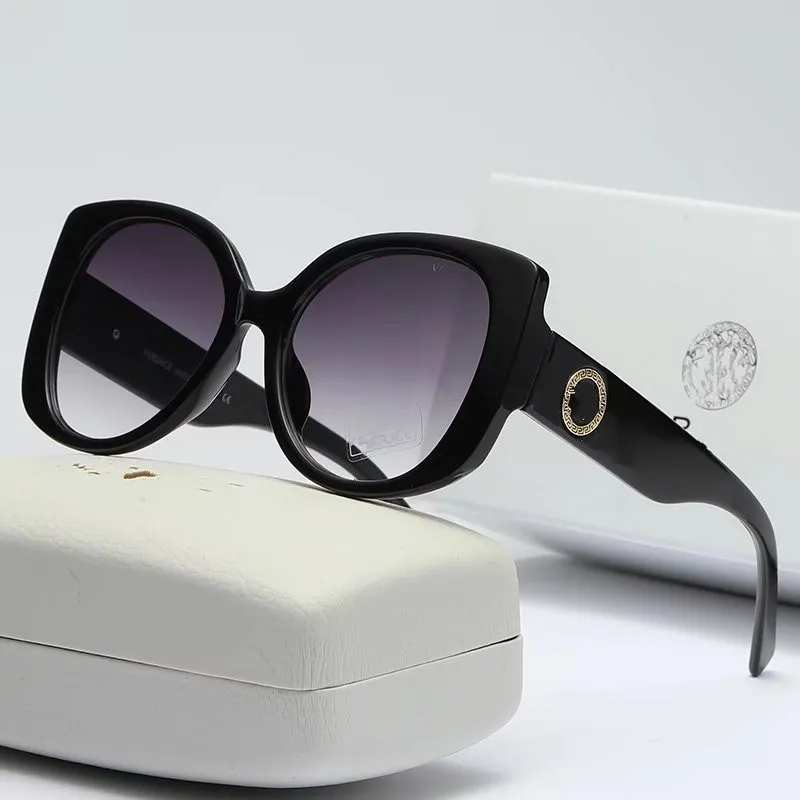 Moda Tasarımcı Güneş Gözlüğü Goggle Beach Güneş Gözlükleri Erkek Kadın Gözlükler 4 Renk Yüksek Kaliteli Fabrika Mağazası