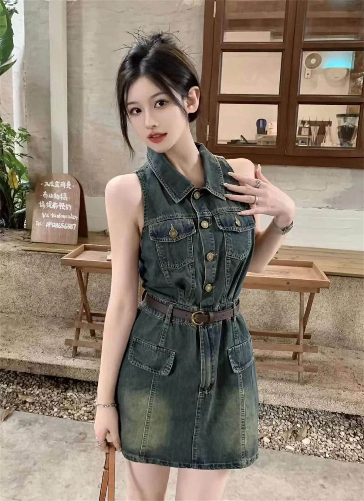 Casual Dresses Summer Demin Dress Fashion Jeans ärmlös kort elegant Slim Button Bodycon Mini Blus One Piece kjolar Party Mid Coats