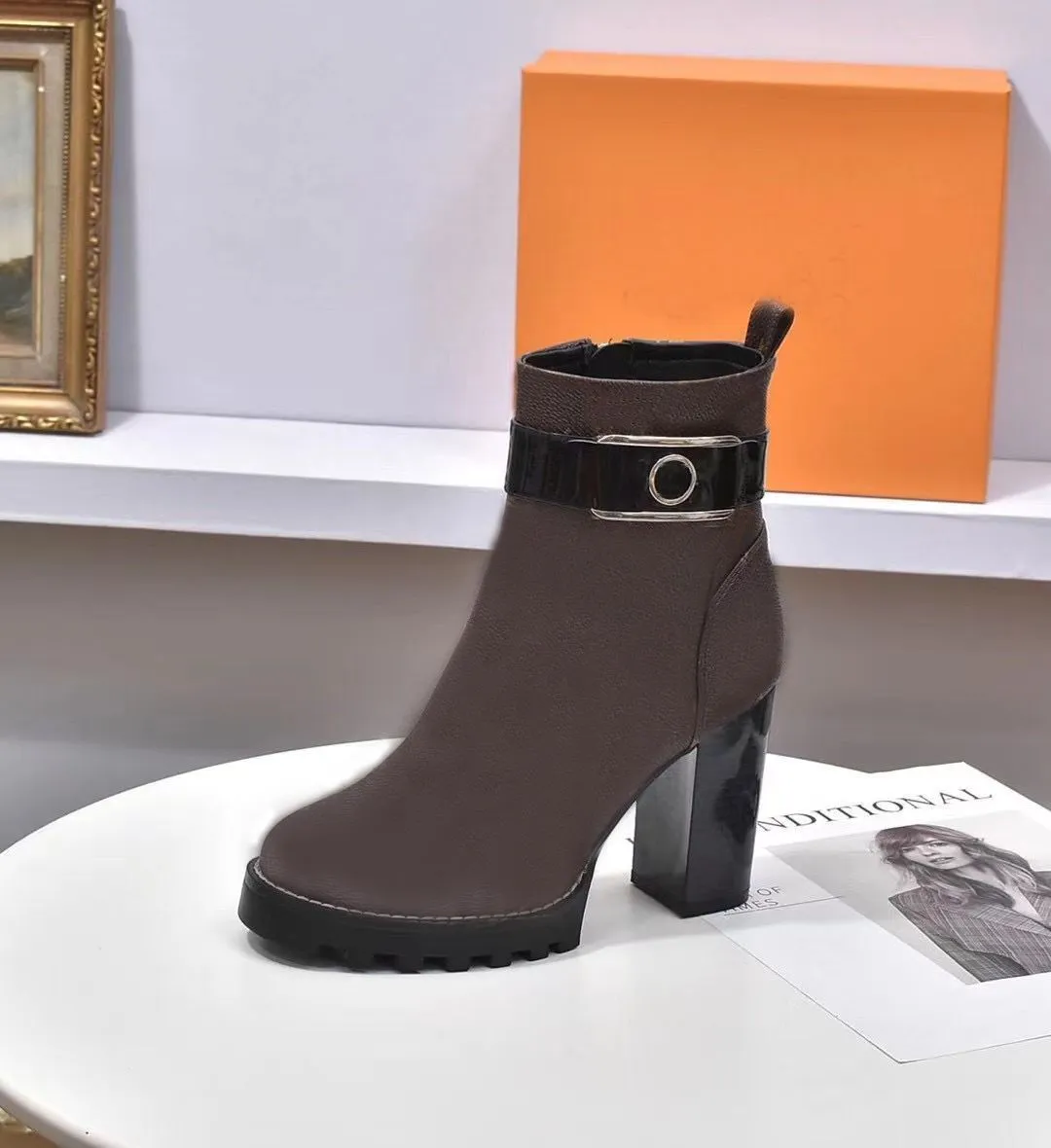 Mezzo stivaletto outlet con tacco