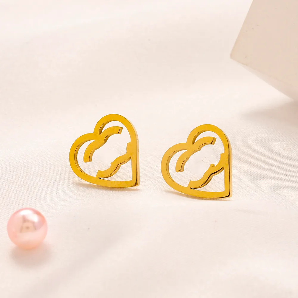 18K Gold Plated rostfritt stål Lyxvarumärkesdesigners Letters Stud Geometric Round Classic Women Crystal Rhinestone Pearl Earring Wedding Party Jewerlry