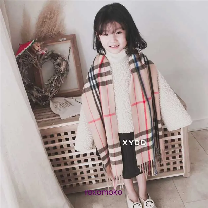 Fashion Bur Home women's scarves for winter and autumn Autumn Iridescence cashmere plaid tassel children's scarf baby warm shawl