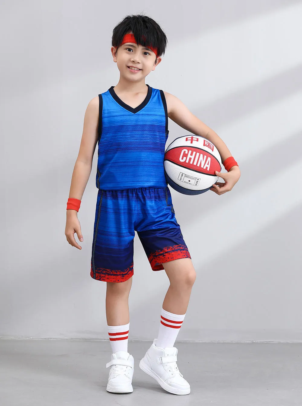 Sublimation mesh Basketball Jersey Custom pour Homme ensemble uniforme de  basket-ball Usure - Chine Maillot de basket-ball et vêtements de sport prix