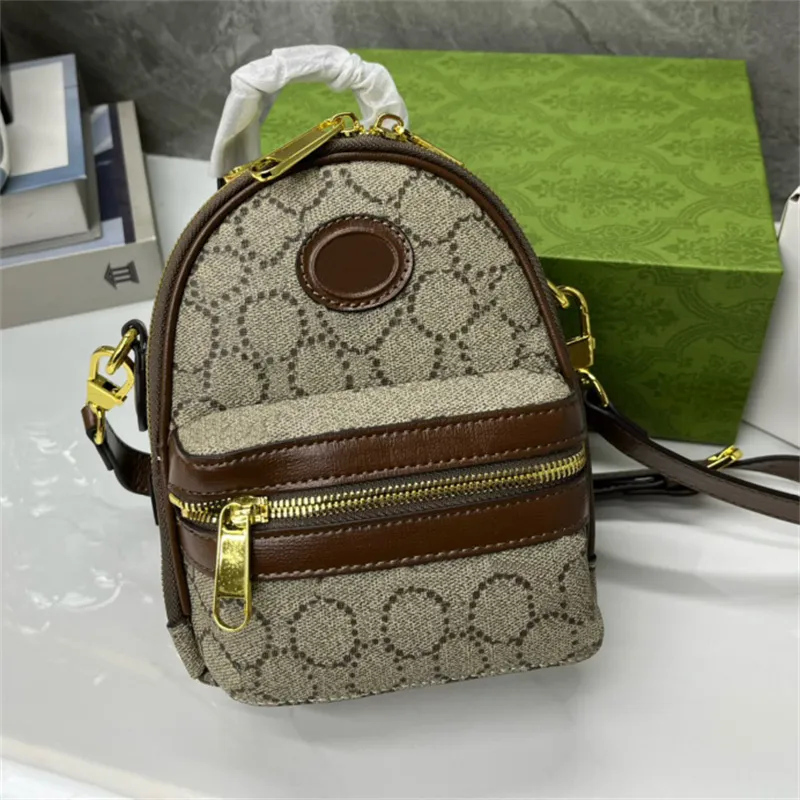 Mini zaini da donna firmati Zaini classici Cartella abbinata facilmente Borse a tracolla leggere Borsa versatile da donna con pelle