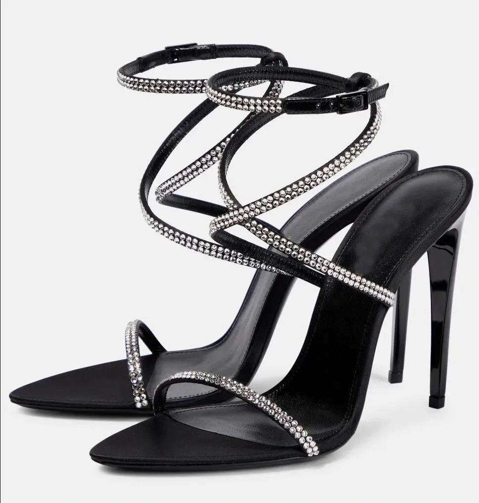 Mode 2023 Jerry Femmes Sandales Chaussures Orné De Cristal Noir Satin Boucles Sangle Talons Hauts Noir Lady Sandalias Robe De Mariée EU35-43