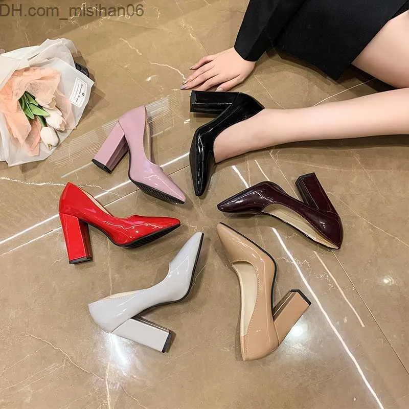 Dress Shoes Dress Shoes 10cm High Heel Colorful Pumps Women's Shoes Pointed Toe Fashion Red 3.9inch Chunky Heels Patent Leather Female Plus Size 49 50 Z230703