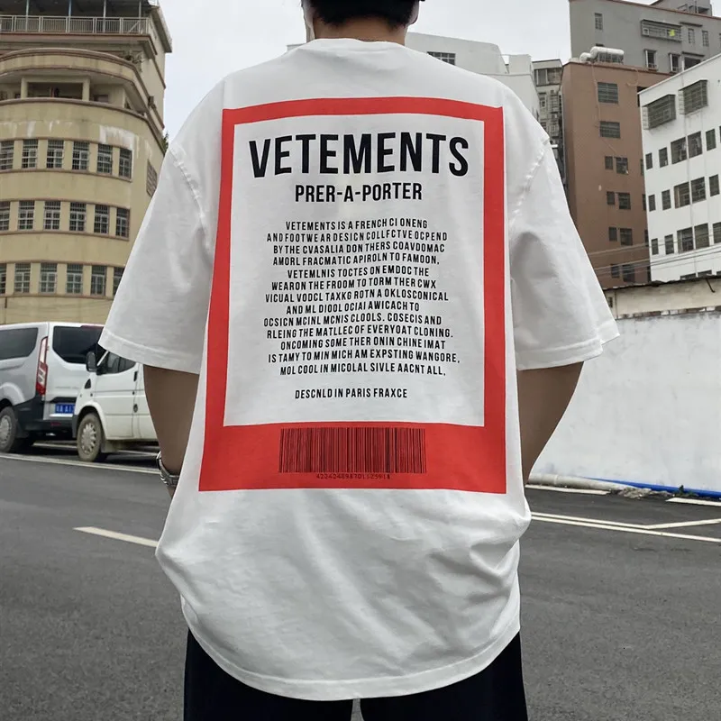 Chándales para hombres VETEMENTS Camiseta de moda Hombres 1 Vetements Camisas de gran tamaño Cuello trasero Tonal Letra bordada Mujeres Camisetas 230703