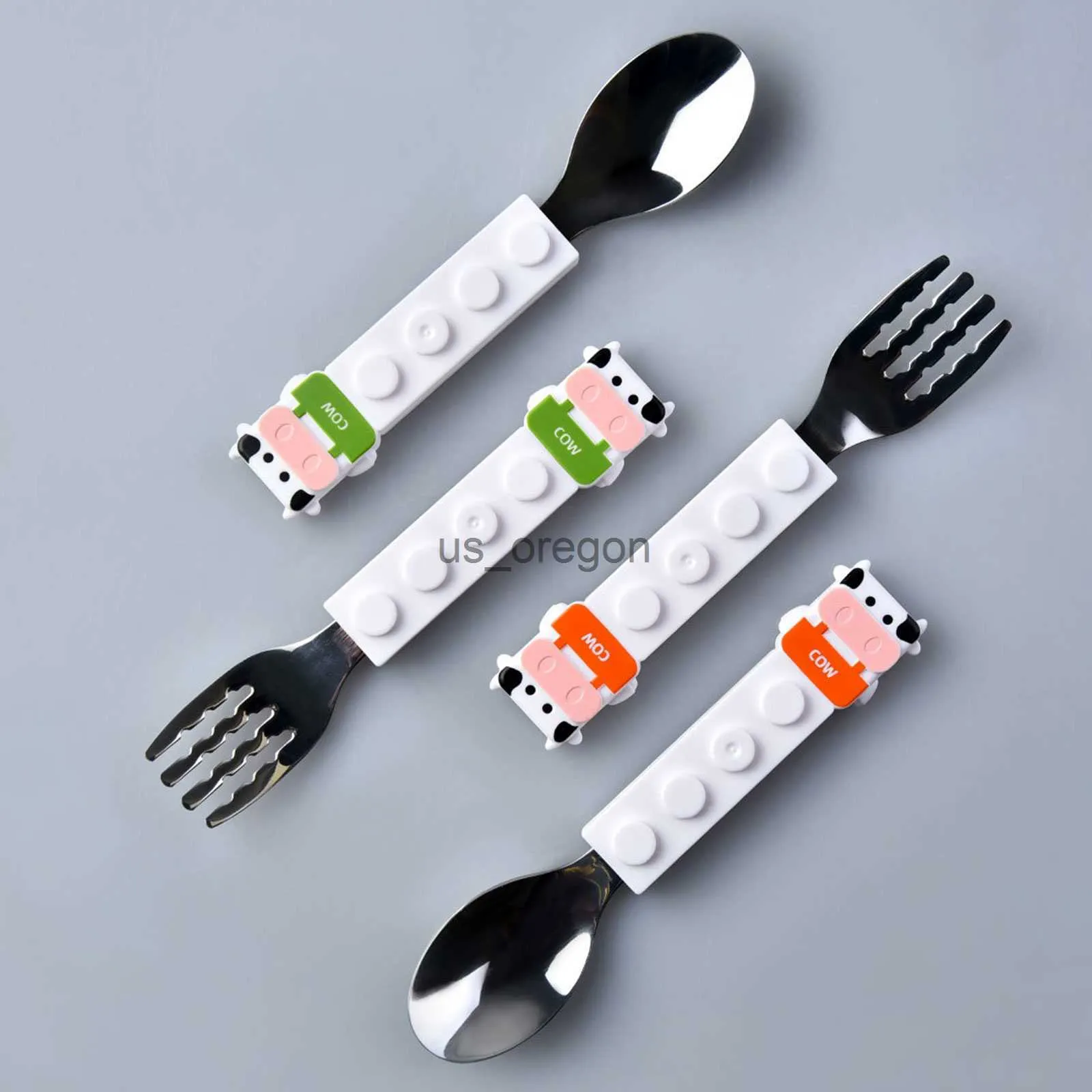 Set di stoviglie Cartone animato Set di stoviglie Cucchiaio per addestramento alimentare Cucchiaio da dessert per bambini Cucchiaio per alimentazione Forchetta Gadget per bambini Posate per bambini per bambini x0703