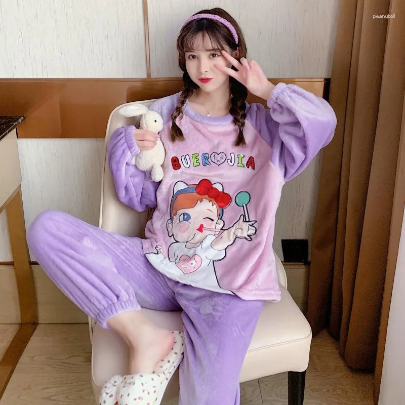 Roupa de dormir feminina Kawaii Flanela conjunto de pijama feminino inverno  veludo manga longa roupas quentes para casa Anime pijama para jovem