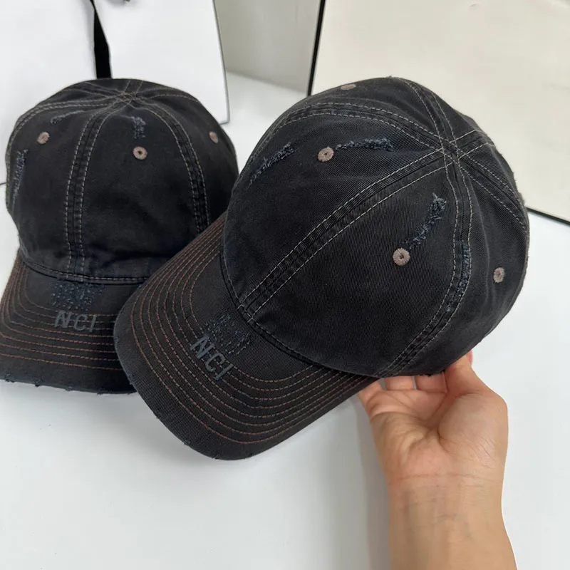 Erkek tasarımcı beyzbol kapağı moda kovboy casquette kadın gündelik kamyoncu şapkası b lüks sunhat top şapkalar bere kova kapakları vizörler 237031c