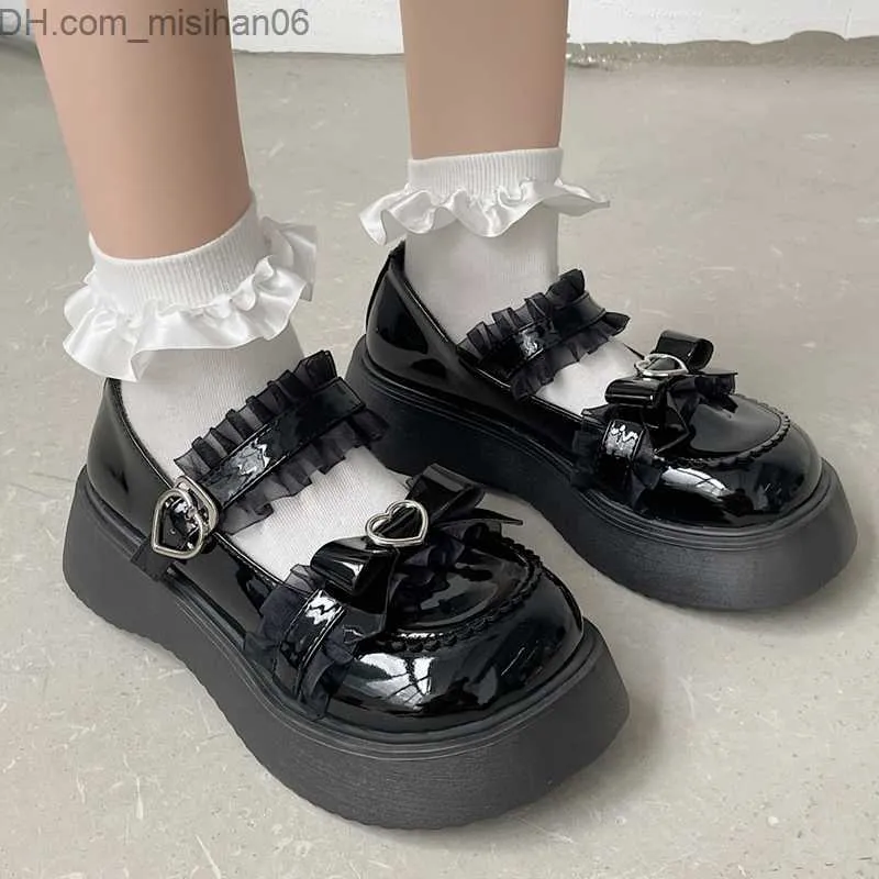 Elbise ayakkabıları elbise ayakkabıları lucyever tatlı dantel bowknot lolita ayakkabı kadın kalp tokası patent deri Mary Janes kadın yuvarlak ayak parmağı platformu flats ayakkabı z230705