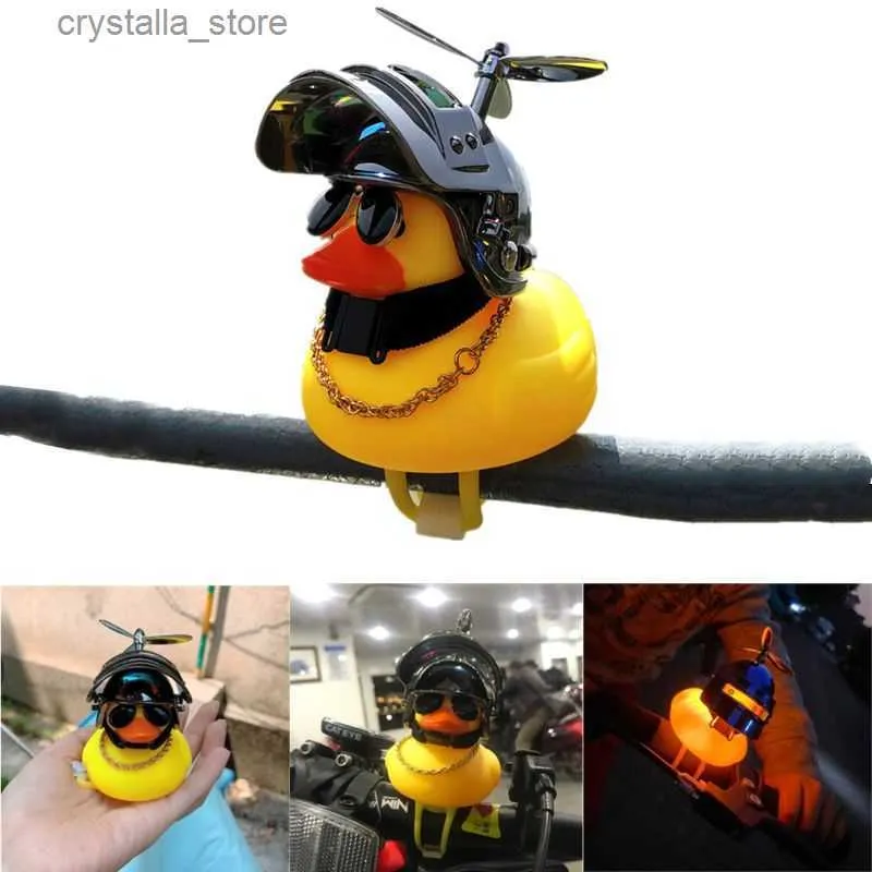 Rubber Duck Toy Car Ornaments Yellow Duck with Propeller Helmet Car Dashboard Decor Squeaking Glowing Duck Toys for Adults Kids L230518