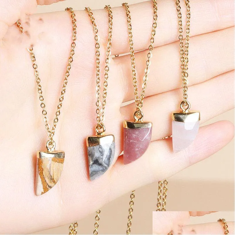 Подвесные ожерелья Druzy Crystal Natural Stone Collece Gold Edge Style White Rose Quartz Chakra Заживающие украшения для женщин Derv Deliv dh2te