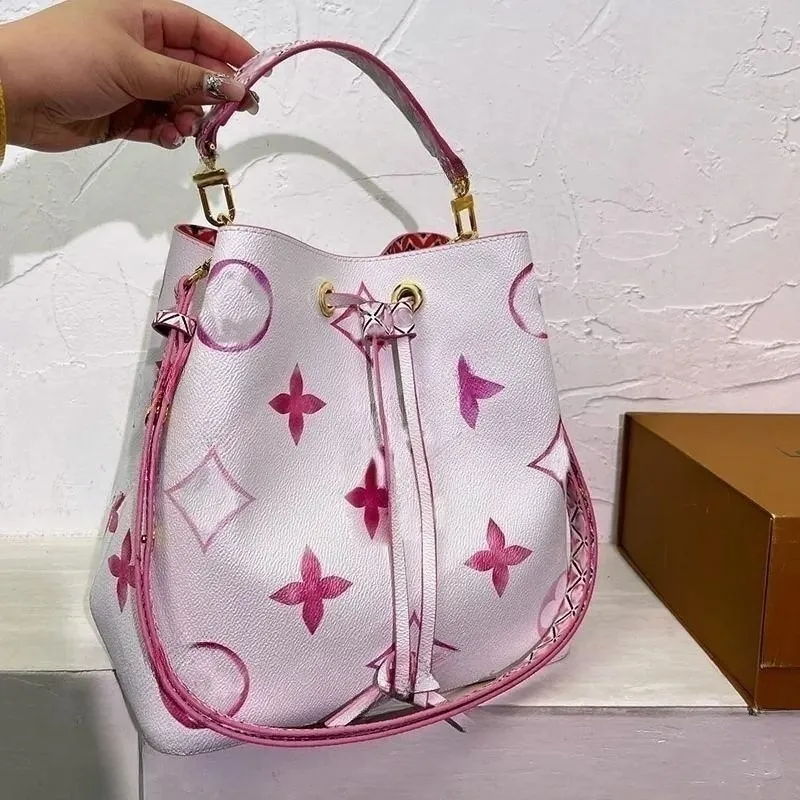 Designer Totes Sacs onthego Seau Sac À Main Fleurs Shouder Bandoulière Dames Sacs À Main Avec Sac À Poussière D'origine 25 CM