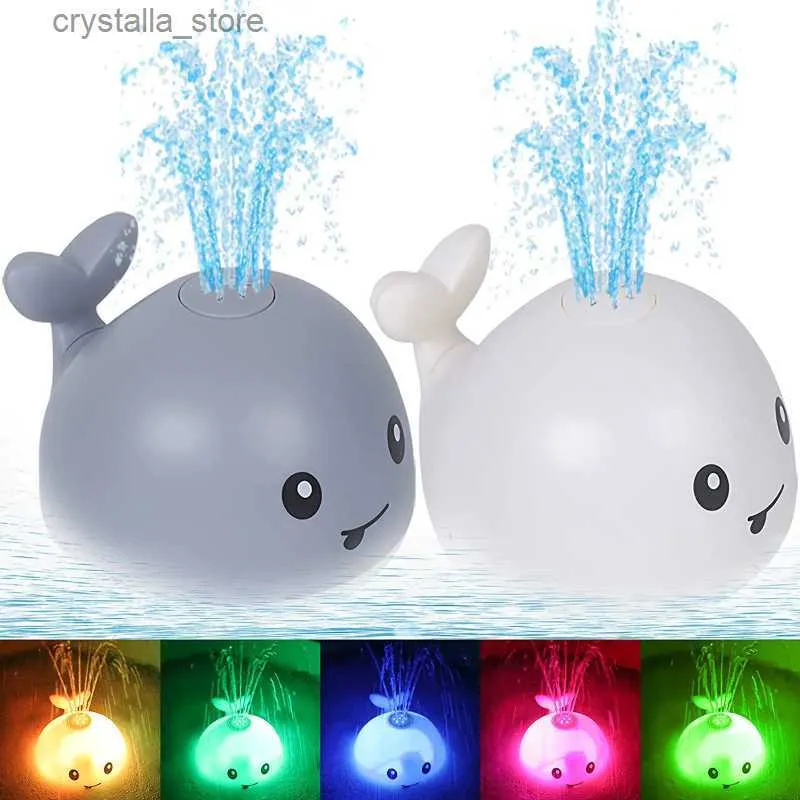 Brinquedos para banheira de banho com iluminação de baleia Brinquedos de piscina com aspersor de água para bebês bebês Baleia bonito Brinquedos de banho com aspersor de água Presentes para crianças L230518