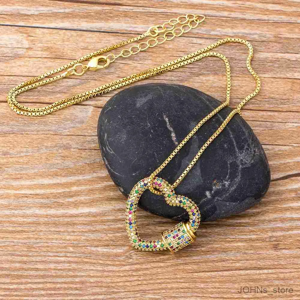 Pendentif classique pavé mousqueton pavé en forme de coeur cuivre fermoir collier bijoux cadeau pour femmes hommes R230829
