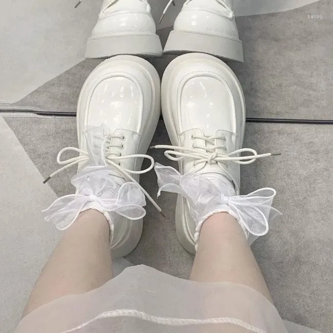 Chaussures habillées plate-forme blanche à semelles épaisses tendance Style britannique Simple décontracté femmes grosses baskets Vintage Lolita Mary Jane