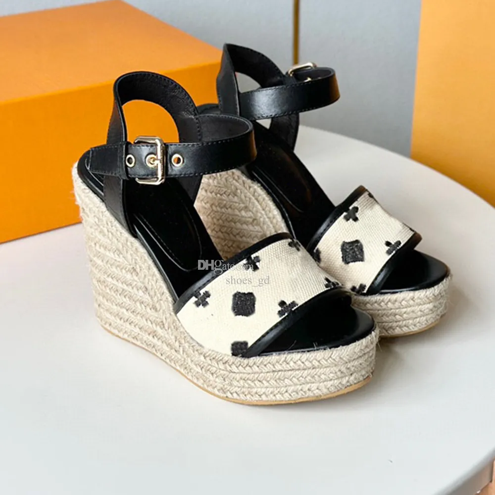 Nuova lino ricamato espadrilles a cuneo sandali piattaforma tacchi estivi designer di lusso da donna non slip in gomma sola sand sand sand casual scarpe factory calzature