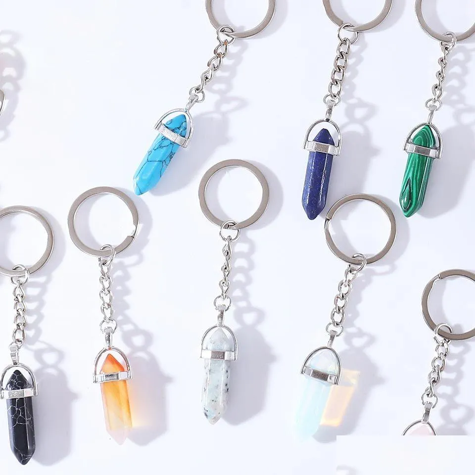 Nyckelringar Natural Stone Hexagonal Prism Keychains Healing Blue Rose Crystal Car Decor Keyholder For Women Män Drop Leverans smycken Dhylt