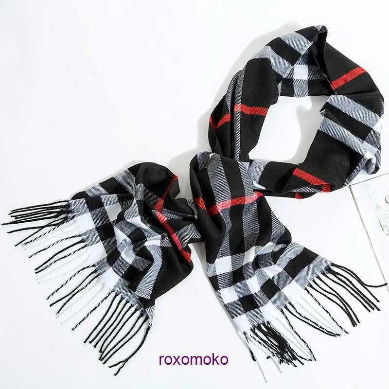 Sciarpa Bur Home invernale e autunnale di alta qualità per donna uomo Autunno Inverno New Fashion British Plaid Imitazione Cashmere Sciarpa Scialle Collo caldo da coppia a doppio uso