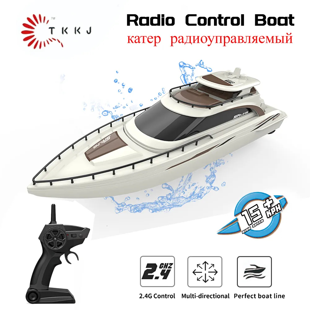 Model Set TKKJ High Speed RC Boat 2 4G Double Electric Machine propeller Remote Control 1 28 Speedboat Toys for Boys Gifts 230703