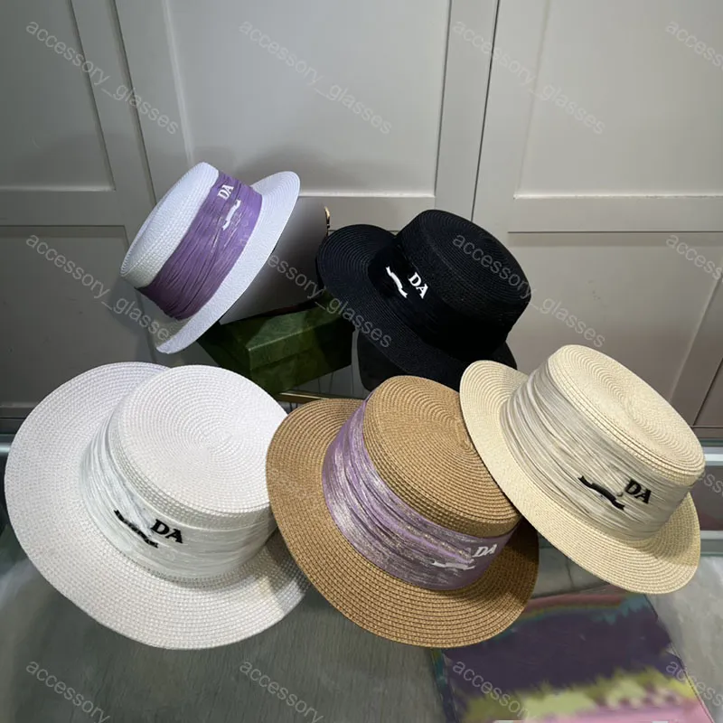 Designer emmer hoed voor dames Mens Beach Straw hoeden Wijd rand gevlochten Cap Fashion Heren en dames buiten Sunshade Sunhats Khaki Men Accessoires