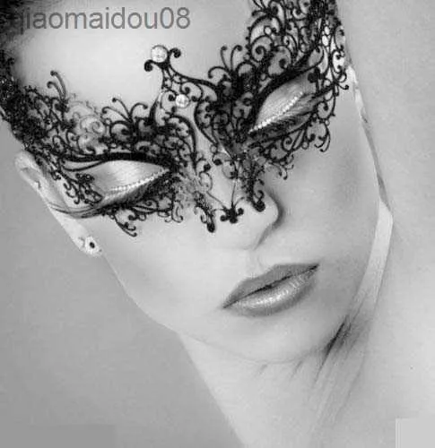 Kobiety dziewczyna czarne złoto srebrno-biały kolor weneckie metalowe filigranowe laserowo wycinane maski na maskaradę Opera Show maski na przyjęcia weselne L230704
