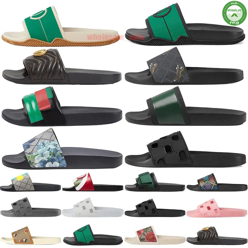 Med Box Designers Sandaler Män Kvinnor Mode Klassisk Blommor Brokad Slides Flats Läder Gummi Heatshoes Plattform Flip Flops Kugghjul Bottnar Strandskor Loafers