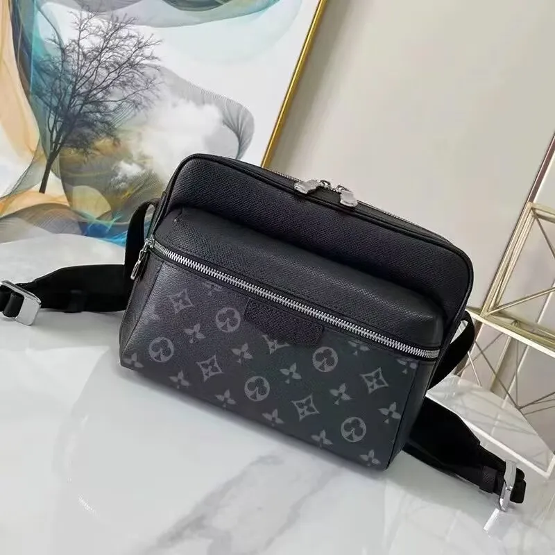 Messenger Bags Designers Bag Classic Women Or Men Bags CrossBody