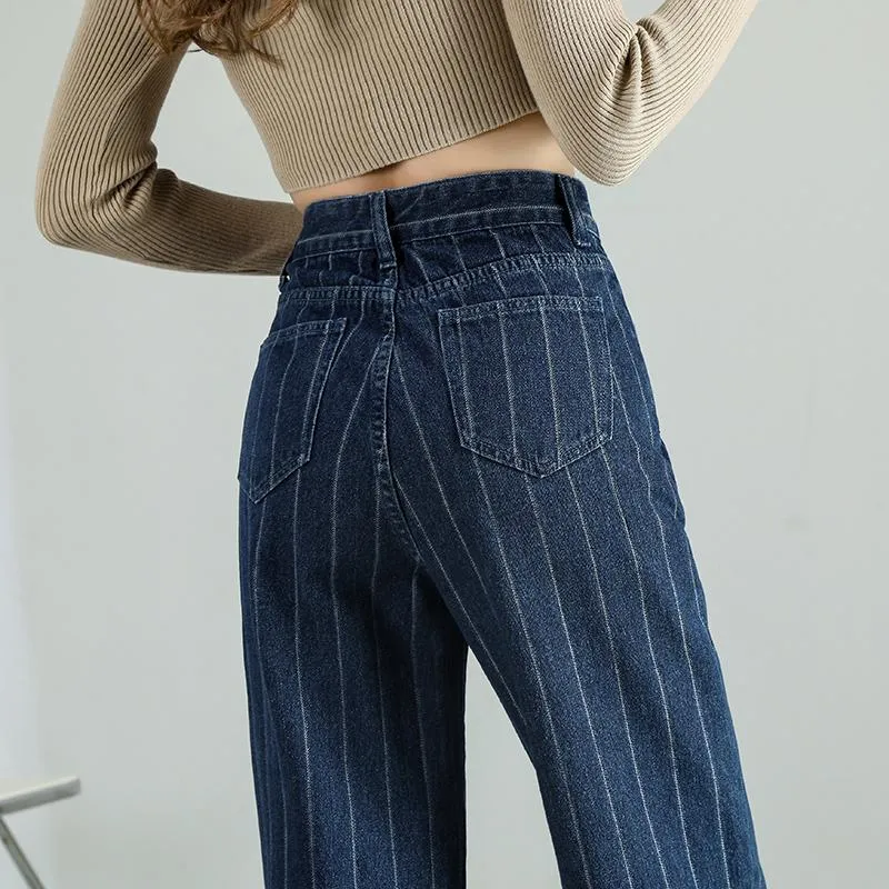 سراويل جينز جينز سروال مستقيم فضفاضة عالية الخصر بالإضافة إلى حجم النساء الأزياء غير الرسمية رعاة البقر بنطلون الساق واسعة الساق 2022 جديدة