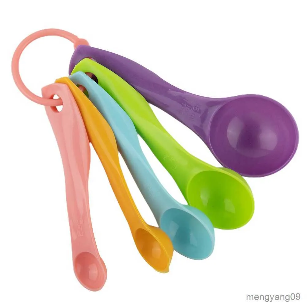 Measuring Tools 5Pcs/ Set Lovely Colorful Plastic Measuring Cups Spoon Kitchen Tool Kid Spoon Measuring Set Tool For Baking Coffee Tea R230704