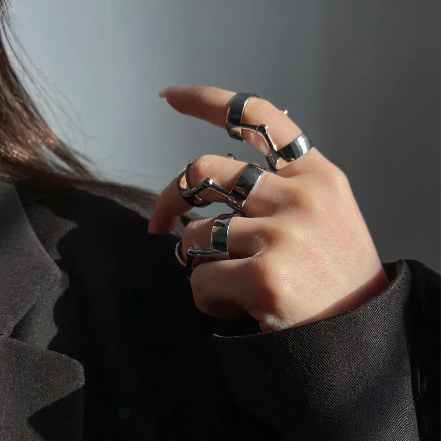 Gothic Knuckle Rings For Women Metal Bendable Finger Ring Party Hip Hop Punk Ring Vintage Jewelry Bague Gift