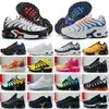 kid sports shoes