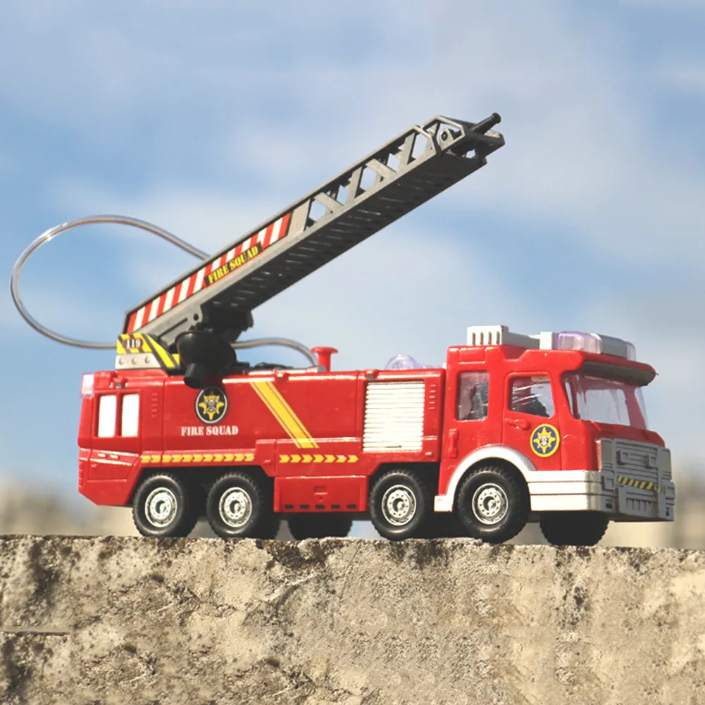 Camion de pompier jouet avec tir à l'eau et sons et lumières - Modèle  réaliste de