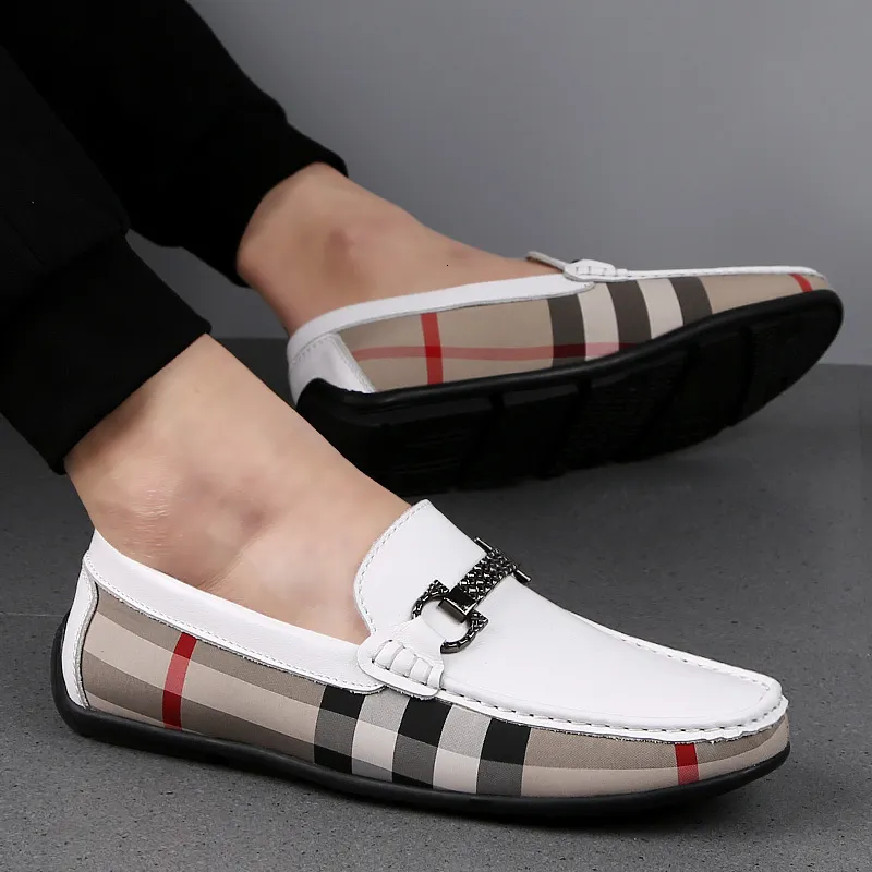 Chaussures habillées printemps et été hommes en cuir couture mode mocassin mocassins décontractés Oxford hommes 230703