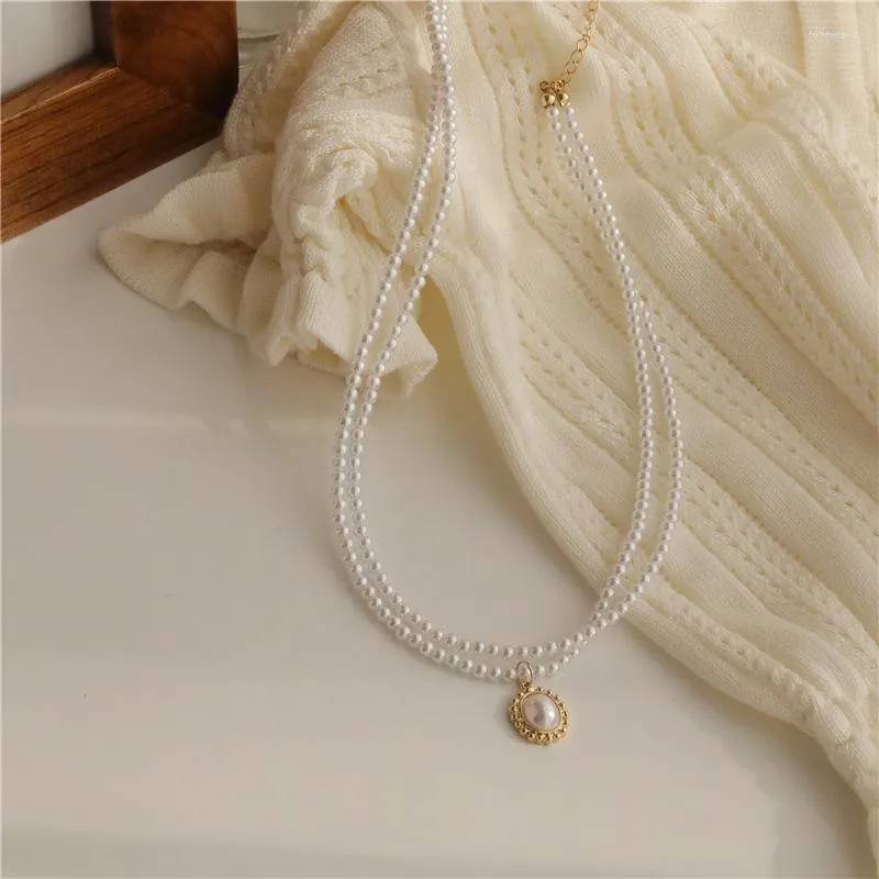 Chaînes élégant à la mode Style coréen perle pendentif collier pour les femmes Exquistie Double couches Chokers Vintage collier colliers