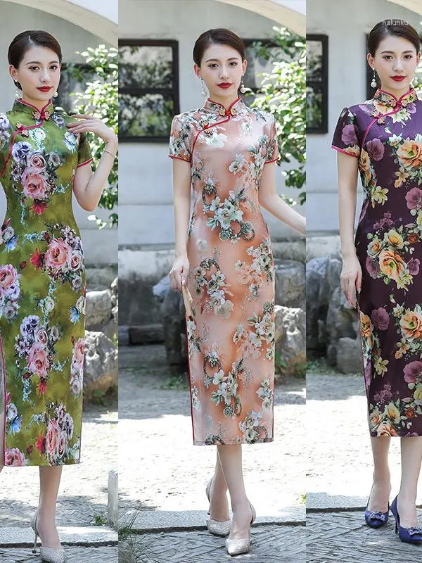 Abbigliamento etnico Donna Primavera Cheongsam Lungo Sexy Slim Stampato a maniche corte Retro cinese Colletto rialzato Abito da sera da sposa Qipao