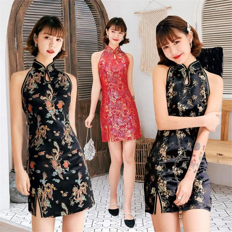 Vêtements ethniques Gaun Tradisional Tiongkok Wanita Kerah Mandarin Pakaian Pesta Cheongsam Bordir Seksi Terpisah Vintage Qipao Satin Tanpa