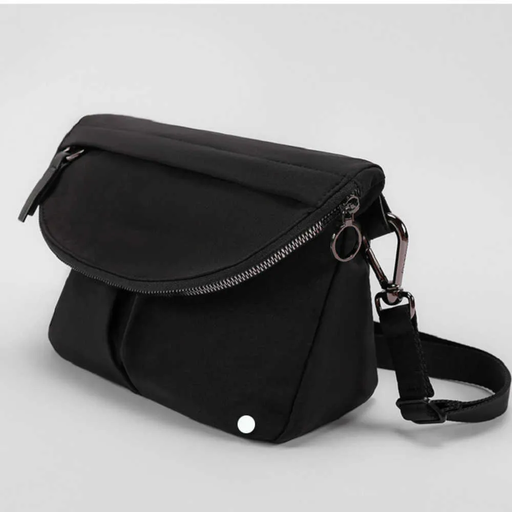 Ll Unisex Xoutdoor-väskor Crossbody-väska Gym Elastiskt justerbart band Axelbröstbälten Fanny Pack Blackfs5g