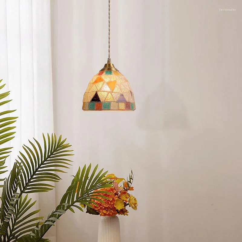 Pendant Lamps Nordic Japanese Restaurant Lamp Mosaic Creative Color Shell Tea Room Bedroom Bedside Balcony Bar Single Chandelier