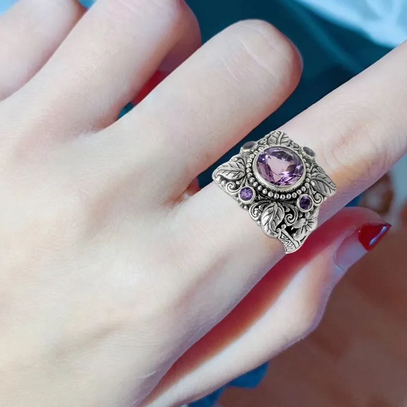 Роскошное аметистовое кольцо женщины европейские и американские ретро -имитация тайское серебряное дерево цветок цветочный кольцо