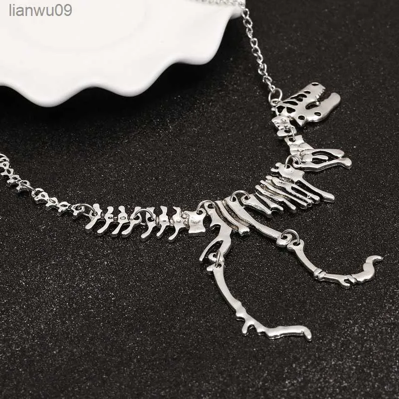 Sexig lång gotisk Tyrannosaurus Rex Skeleton Dinosaur Hänge Charm Halsband Drake Ben Legering Krage Smycken L230704