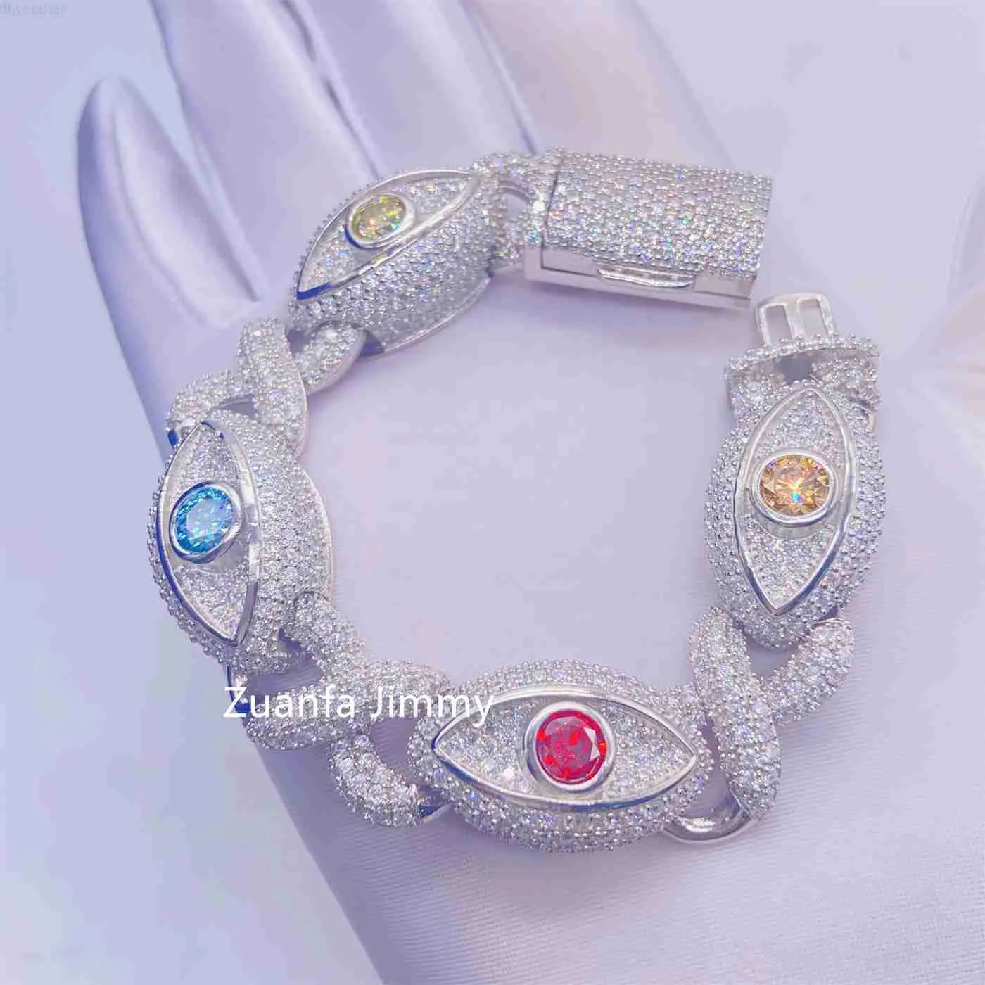 Designersmycken Ny design Modestil Sparkly Iced Out Rapper Smycken 15 mm VVS1 Baguette Moissanite Evil Eyes armband