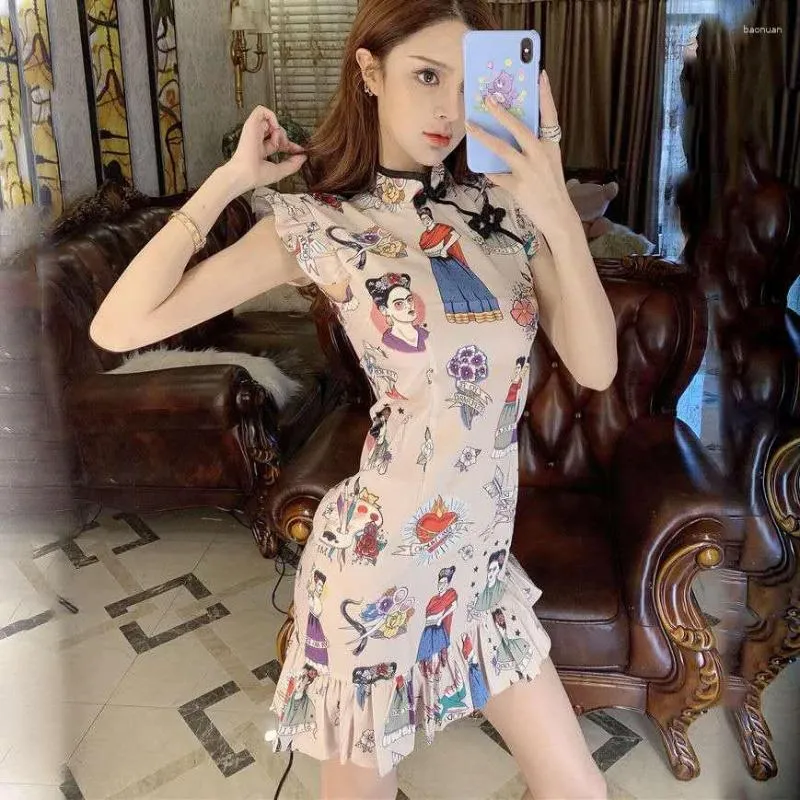 Vêtements ethniques Myvision robe traditionnelle chinoise femmes sans manches Vestidos rétro Cheongsam Sexy Floral Oriental Mini Satin