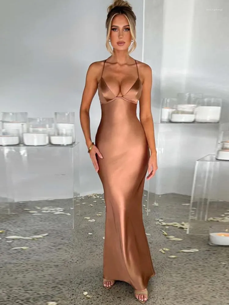 Casual Kleider Avrilyaan 2023 V-ausschnitt Satin Backless Sexy Kleid Frauen Roben Bodycon Lange Sommer Vestidos Elegante Nacht Club Party