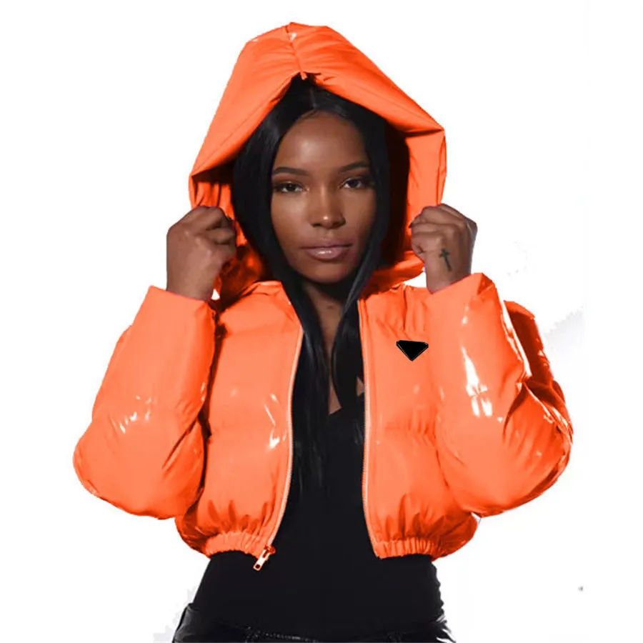 Femmes Down Parkas Vestes Manteau À Capuche Puffy Coupe-Vent Léger Femme Style Court Slim Manteaux Femme Outwears Chaud Épais Veste D'hiver Taille S-2XL