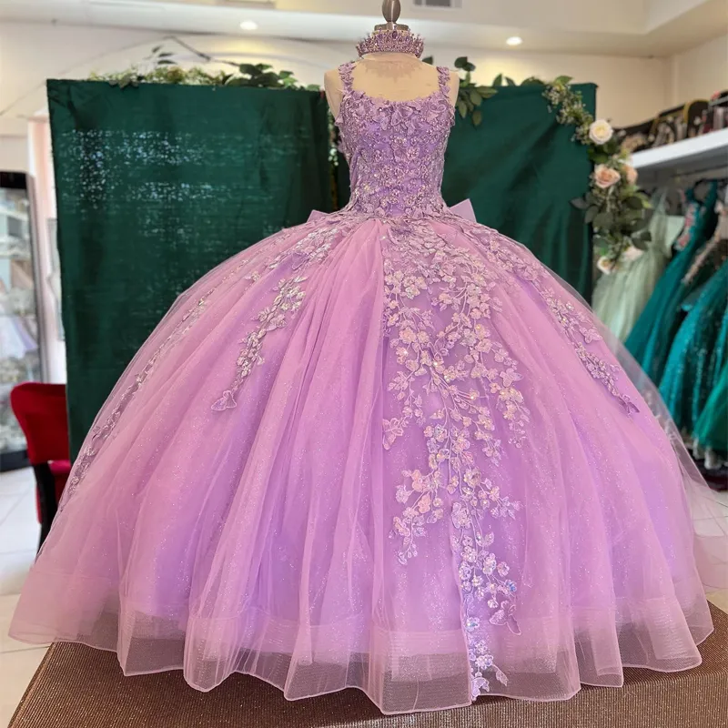 Lawendowe błyszczące sukienki Quinceanera aplikacja koronkowa duże motyle suknia balowa sukienka na przyjęcie urodzinowe słodka 16 sukienka zasznurować tiul vestido de 15
